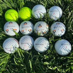 12 TaylorMade TP5 and TP5X Golf Balls
